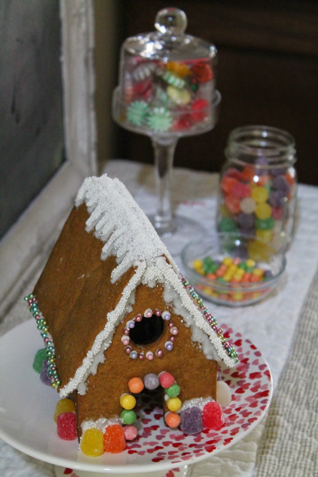 DIY gingerbread house