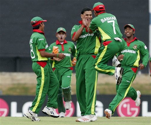 http://3.bp.blogspot.com/-Zih1ppmJKaI/TvmQWvjmpkI/AAAAAAAABnE/8c_eJzFvGy0/s1600/bangladesh-cricket6.jpg