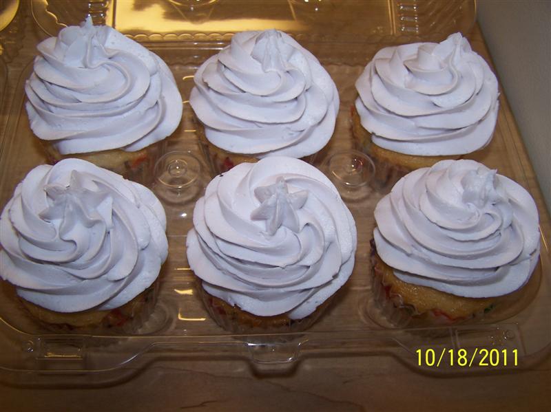 Susie's Home and Hobbies: I made my 56th Birthday Cake and Cupcakes!