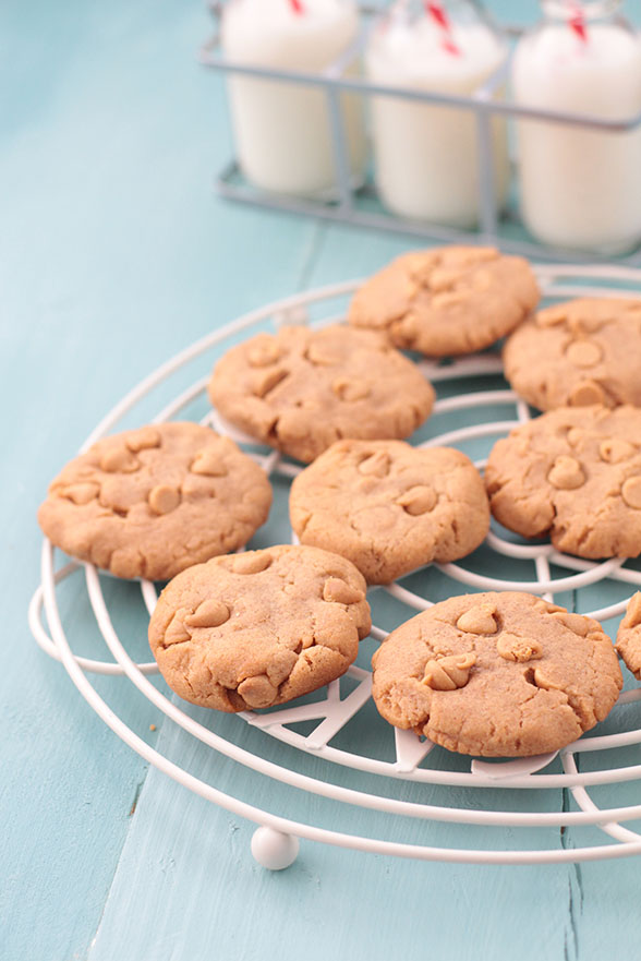 Raquel's Kitchen english version Peanut Butter Cookies