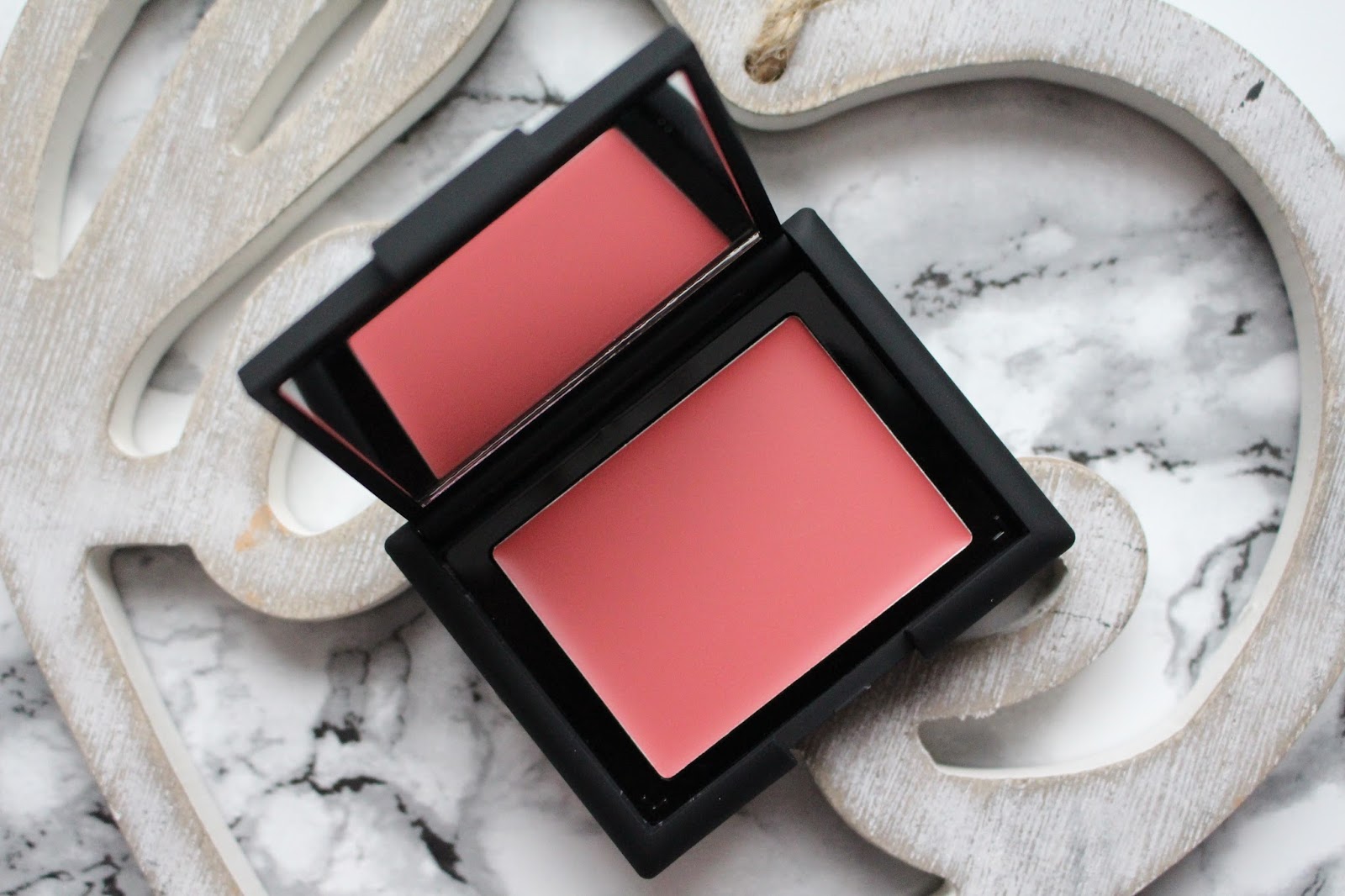 Bamblings of Naffy Review Sleek Creme to Powder blush in French Rose
