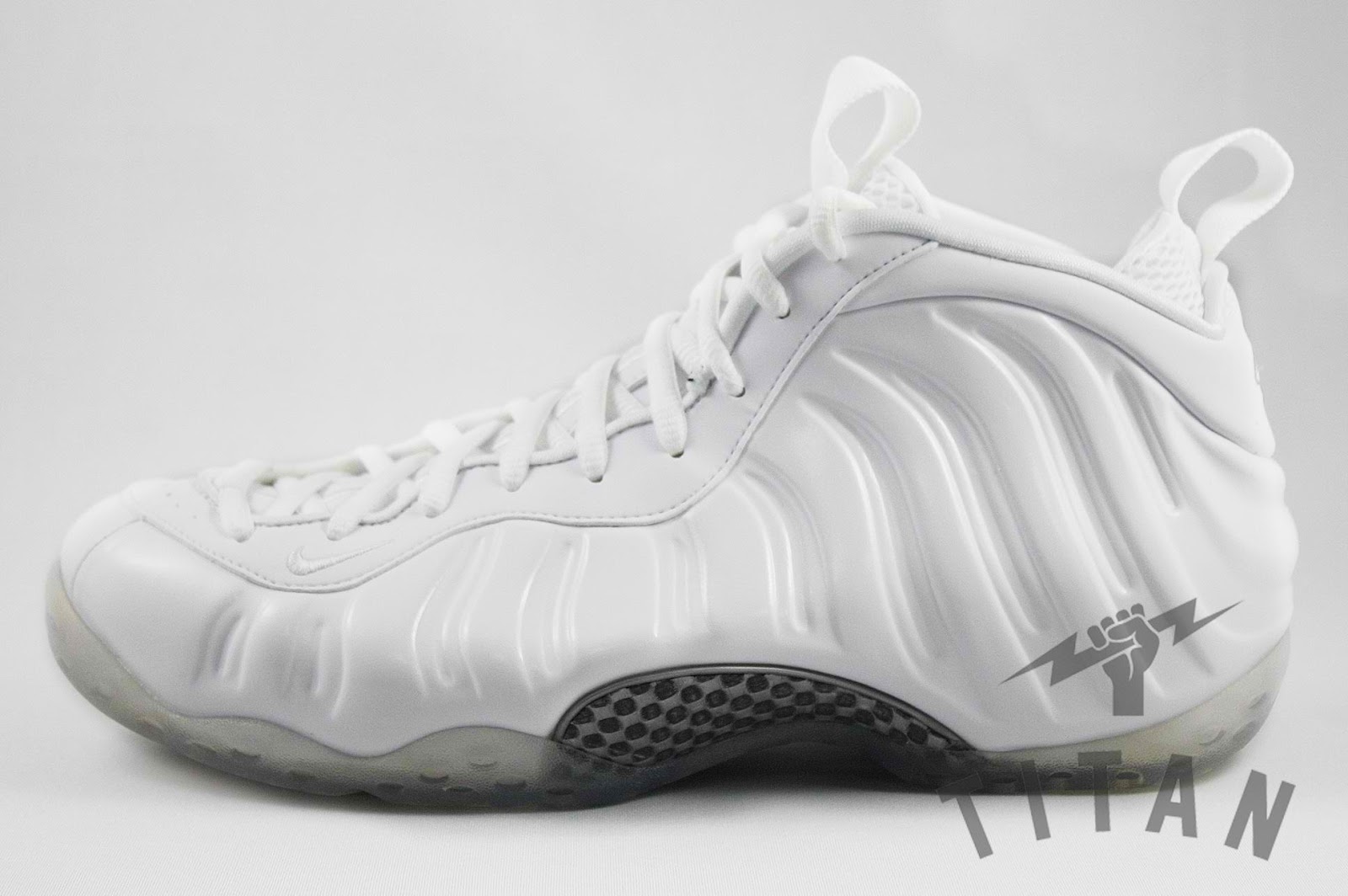 Where to Buy and Sell Nike Air Foamposite One ParaNorman ...