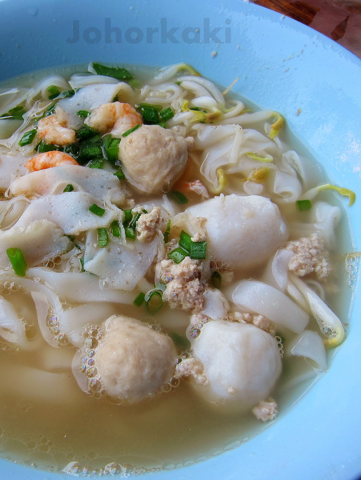 JB Food on Foot Old School Teochew Noodles in Downtown Johor Bahru