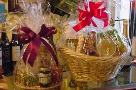 how to make a gift baskets from scratch