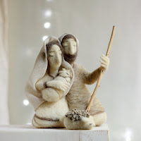 https://www.etsy.com/il-en/listing/207099861/needle-felted-nativity-set-dreamy