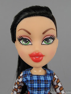 green eyed bratz doll