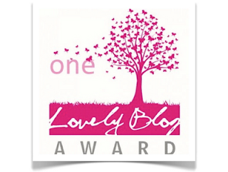 One Lovely Blog Award button