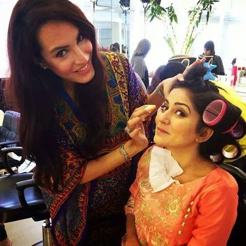 Nadia Hussain's Sisters Wedding Album - Unseen Pictures - B & G Fashion