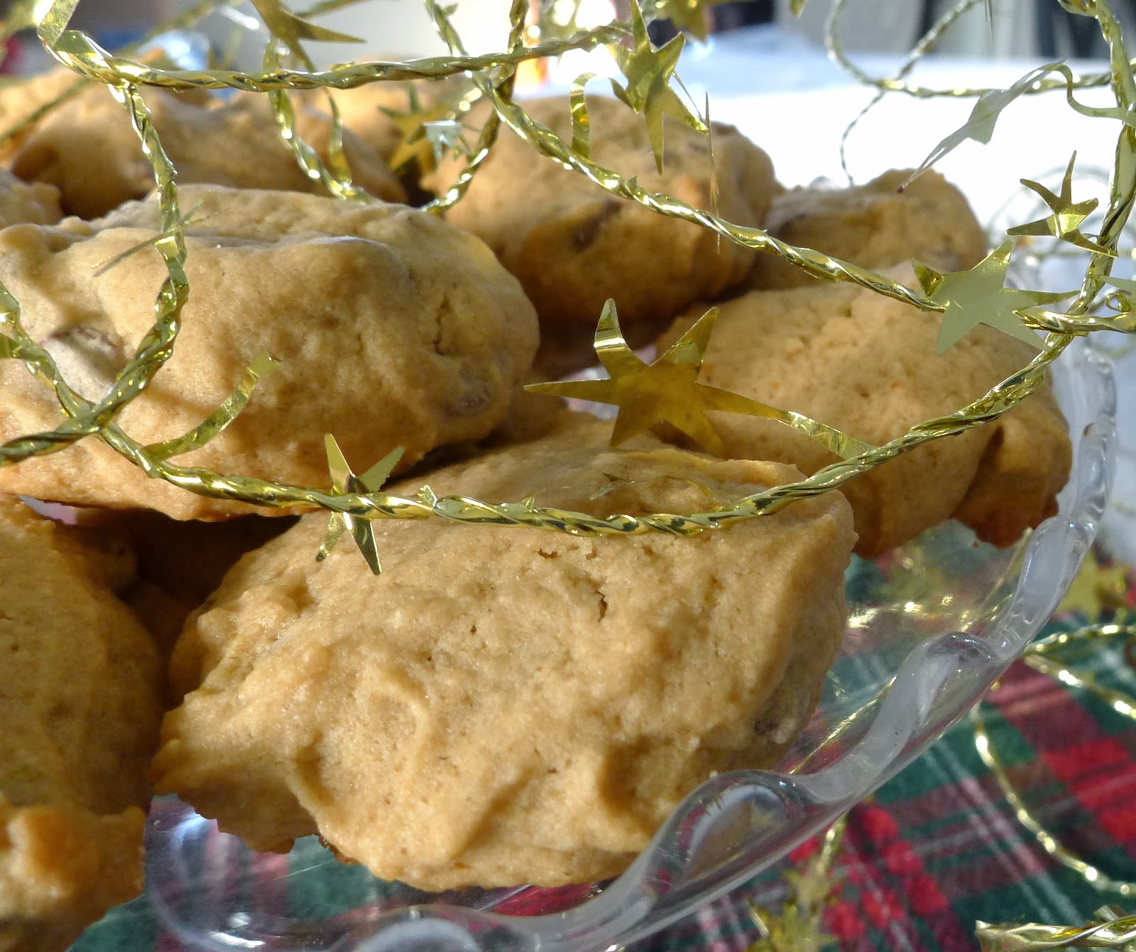 Less Noise, More Green Rhode Island Coffee and Chocolate Chip Cookies