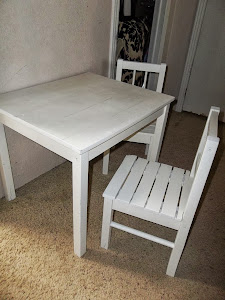 Beach white kids table and chairs $SOLD