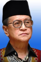 BAPA SAUDARA SULTAN TERENGGANU MENYERTAI PAS.