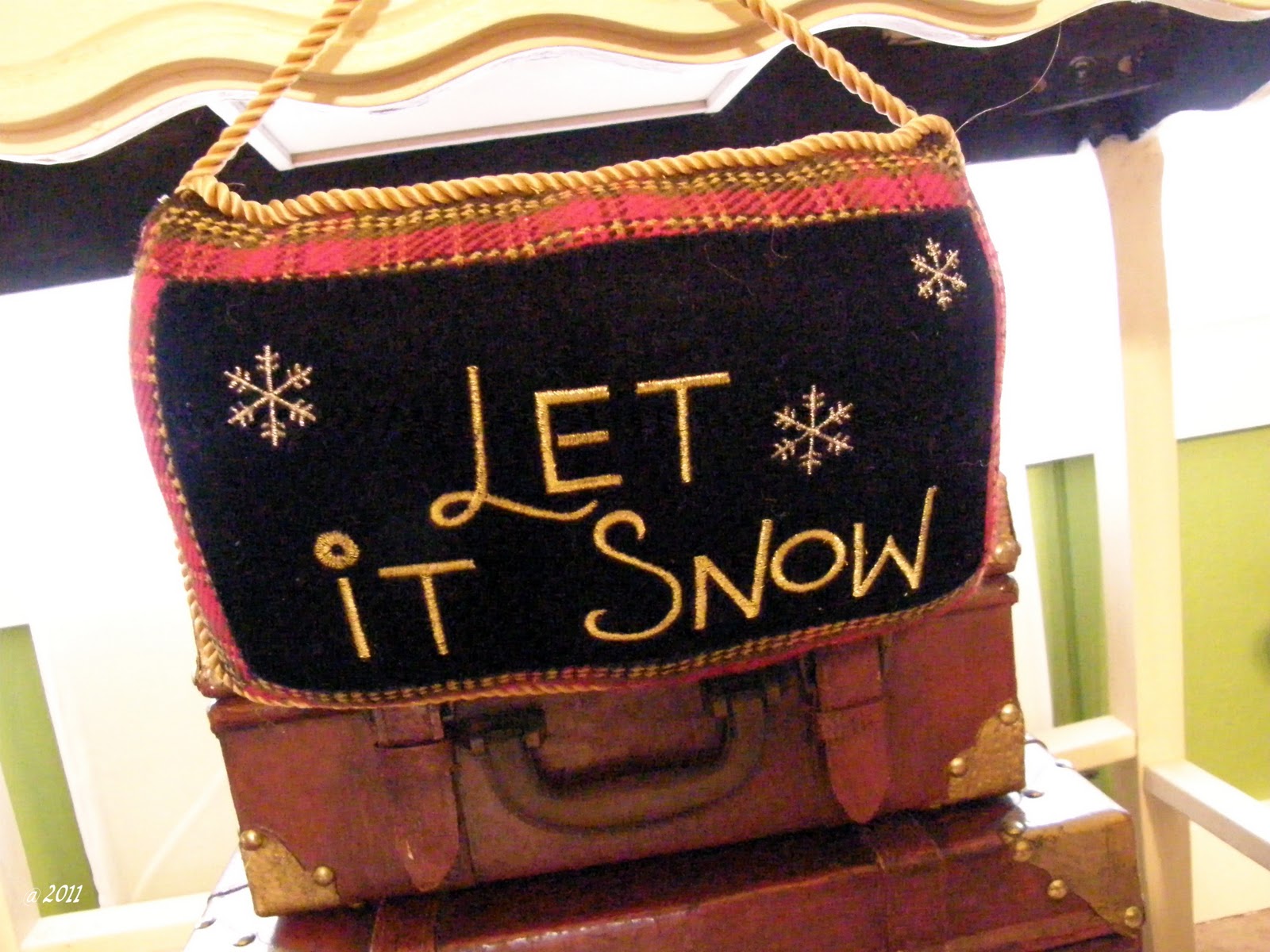 Lynne's Gifts From the Heart: ~ Random Christmas