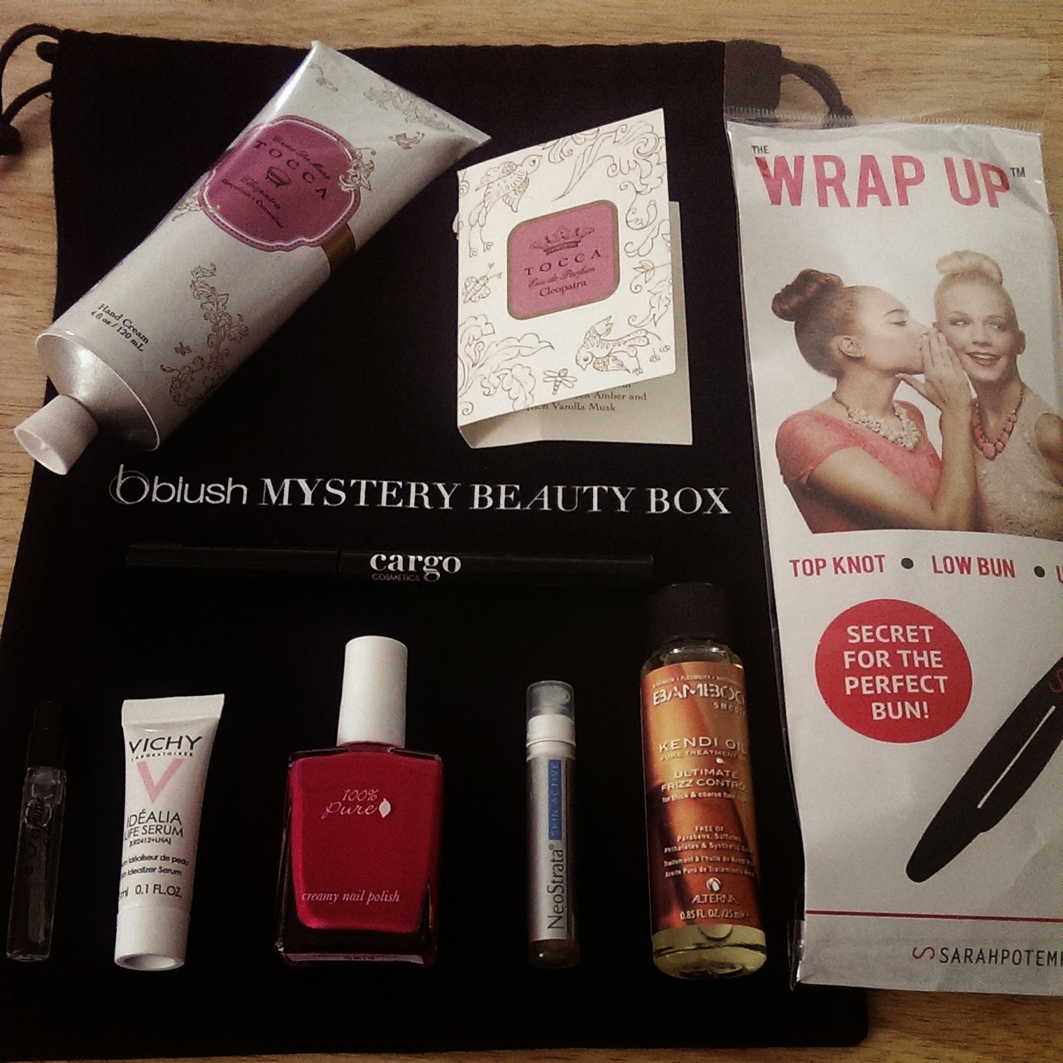 Dandelions and other fine things Blush Mystery Beauty Box Reveal
