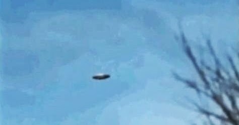 UFO mania: An Alien UFO Caught on Camera in Germany [VIDEO]