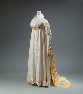prostitute dress in 1800
