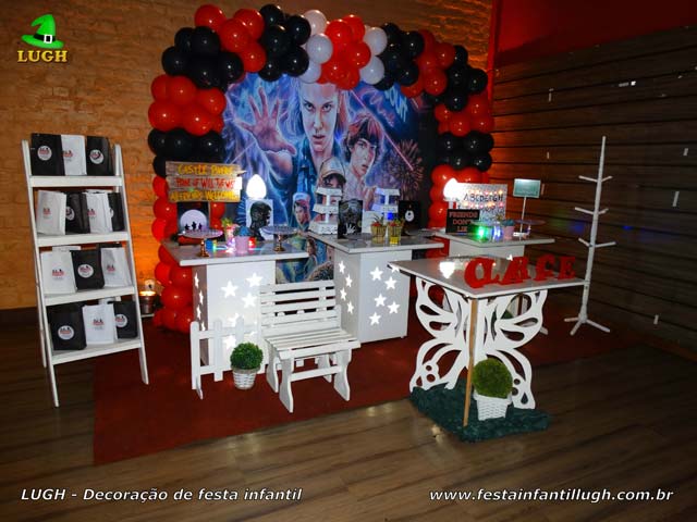 Decoração festa Stranger Things - Aniversário Decoração festa Stranger Things - Aniversário