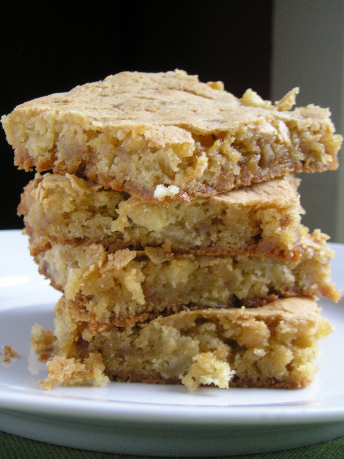 Toffee Apple Blondies Edesia's Notebook