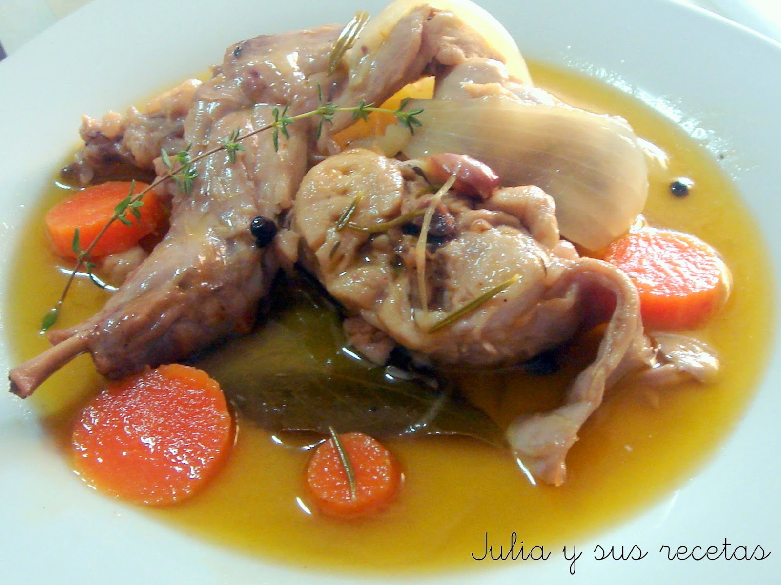 JULIA Y SUS RECETAS CONEJO EN ESCABECHE