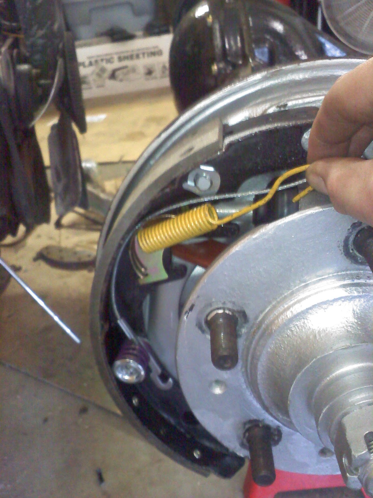 1983 CJ7 Rebuild Drum Brake Install on AMC 20 Rear Axle