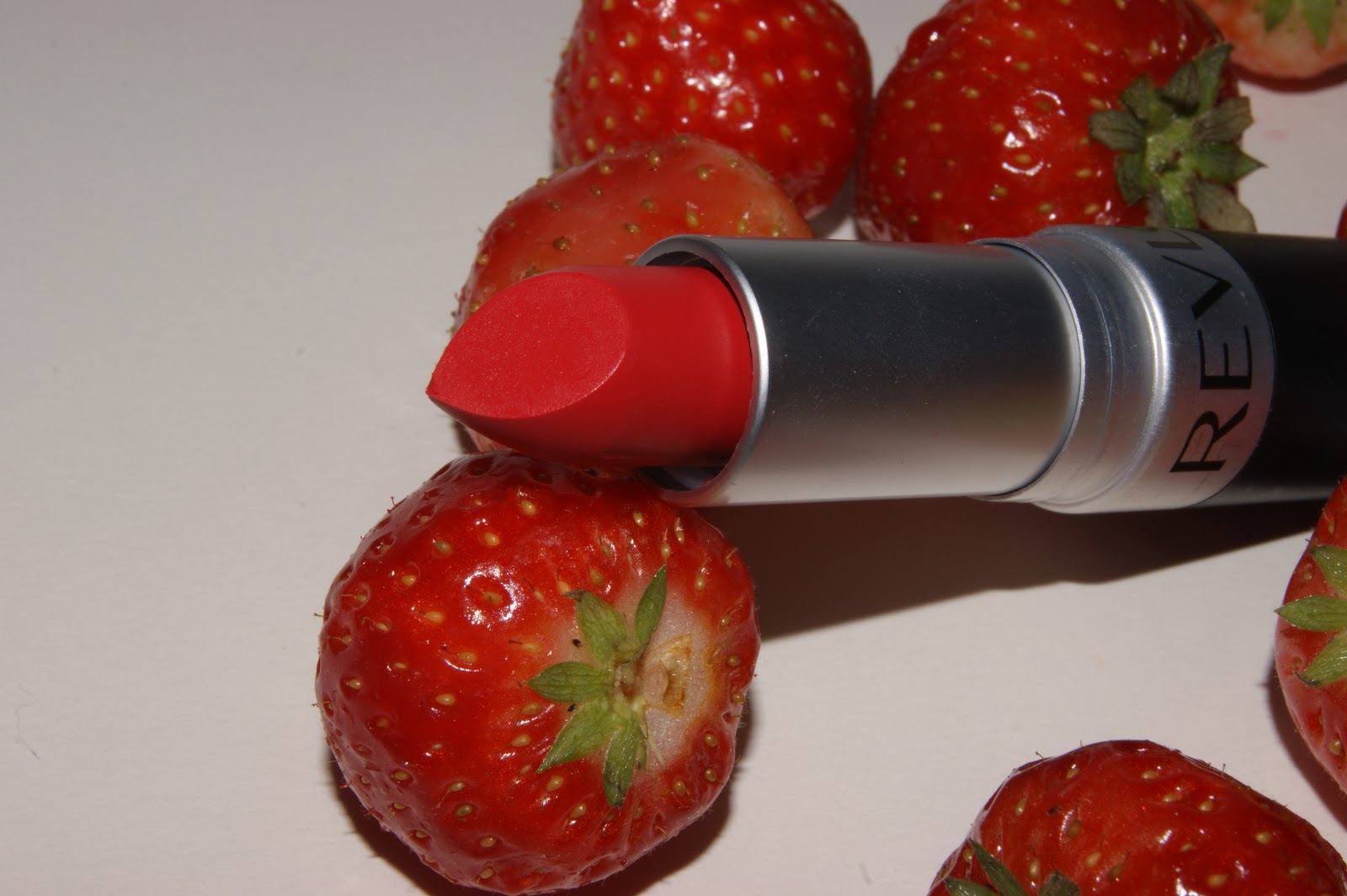 Revlon Strawberry Suede Matte Lipstick - Review