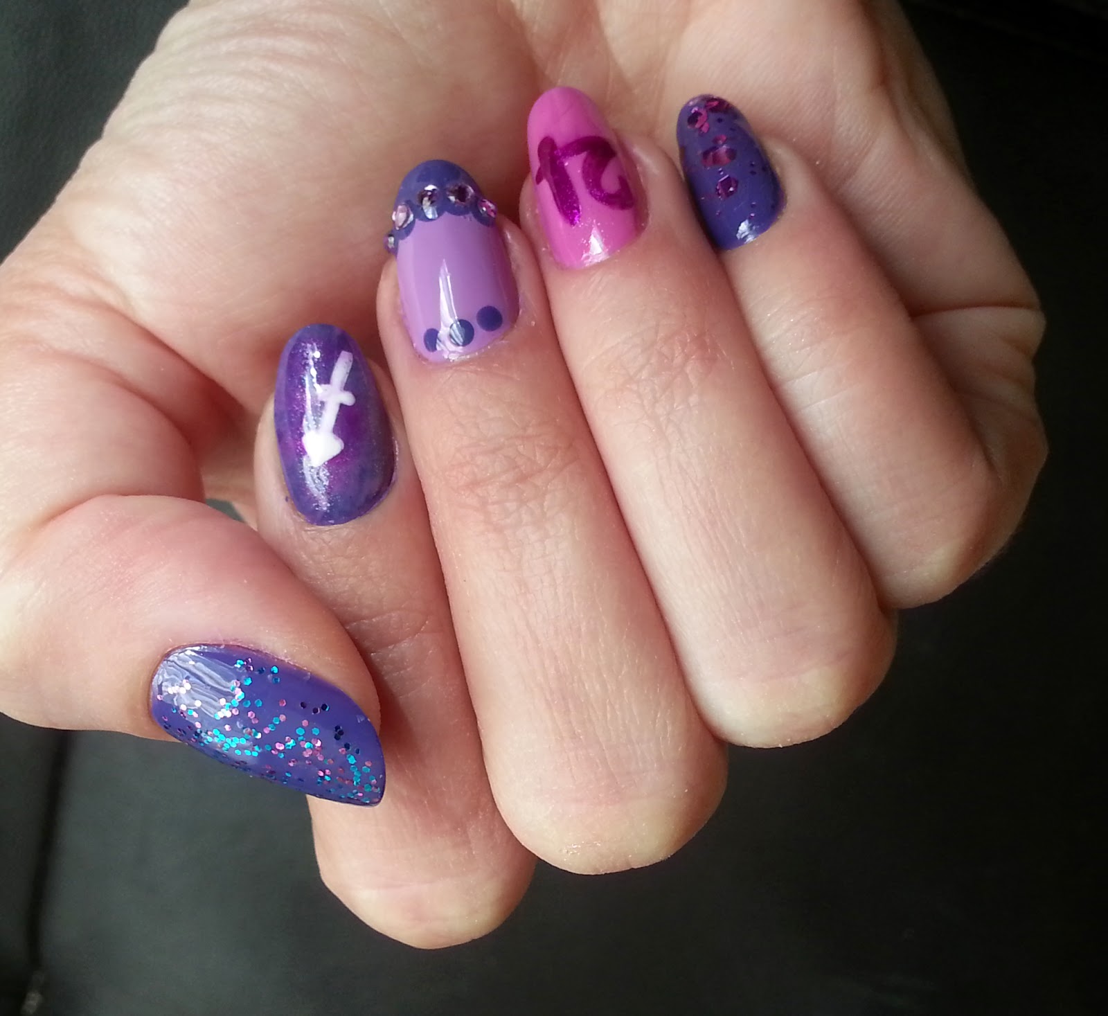 Squarebulb Nail Designs: Birthday Nails