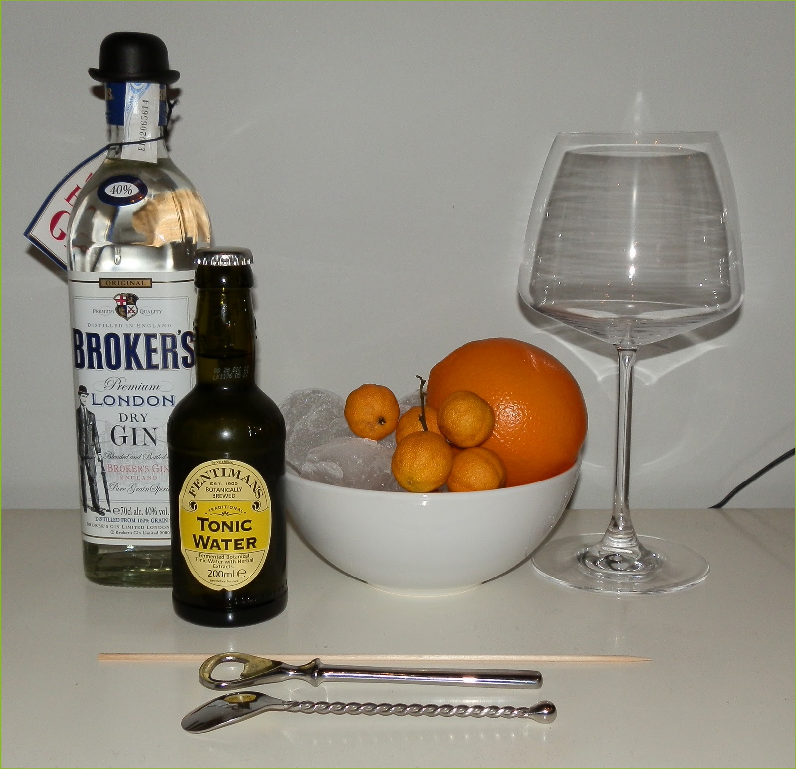 Preparación. Gin Tonic perfecto Broker's The Gin Blog