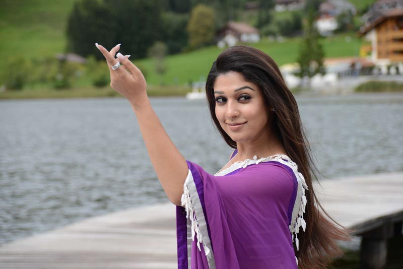 PiczGallerys: Nayanthara in Love Story Movie Stills