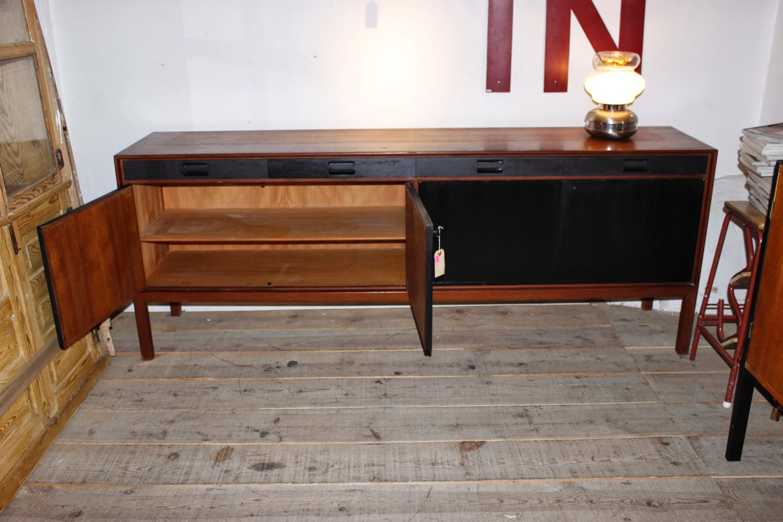 VINTAGE 4P. Tu tienda de muebles vintage en Madrid.: La calidez de los