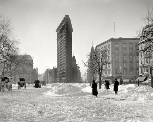 Check Out What Flatiron Building Looked Like  in 1905 