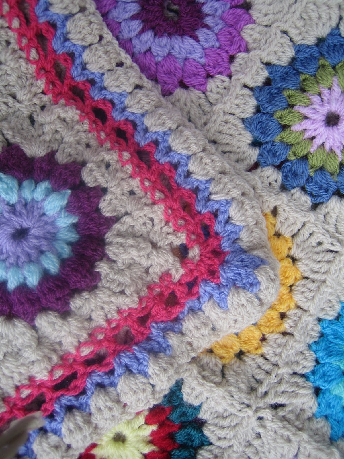 Apples and Pears Jewel blanket finished!!