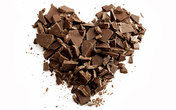 Por que as mulheres amam chocolate?