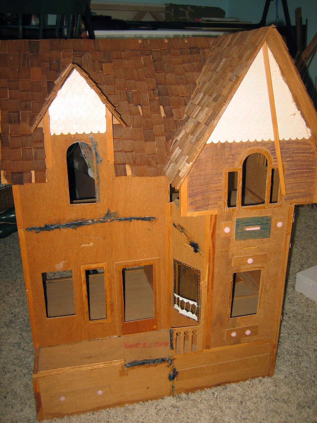 newberg dollhouse