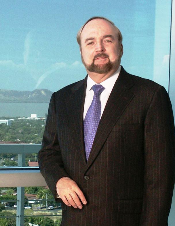 Semanario "EL ARCHIVO": EL ARCHIVO CCXLII - LA PERSEVERANCIA DE UNA FAMILIA EMPRESARIAL!