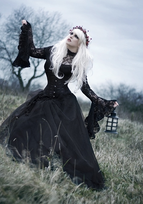 Fashion style Trend: gothic gothic fashion tips for girls Fashion week Trend: gothic gothic fashion tips for girls