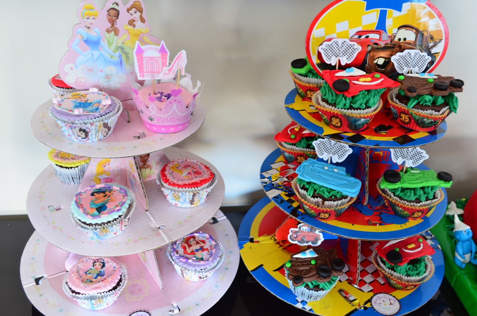 Le Bakery Butik Pasta Şirinler ve Winx Pasta