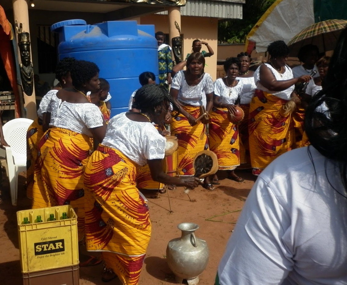 My Asho Local Fashion Made Global The Beat The Udu