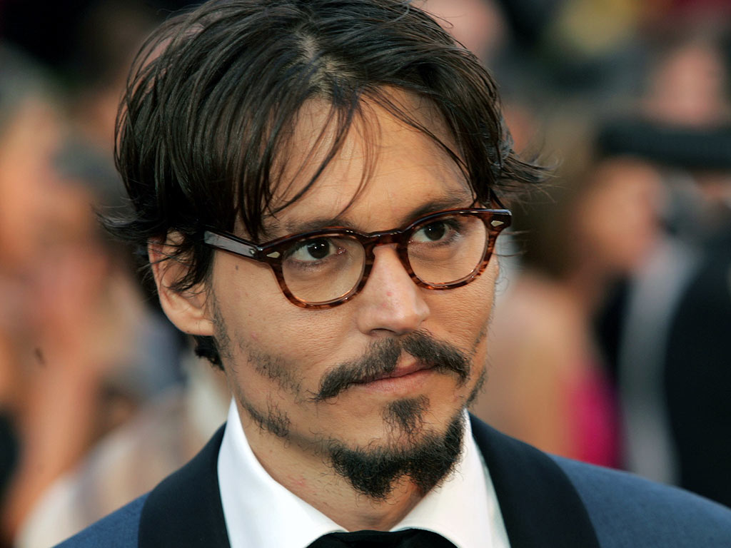 http://3.bp.blogspot.com/-_FEP0zAbAbs/T7IIUR6MDJI/AAAAAAAAB0M/7cKg1PR92XQ/s1600/Johnny+Depp.jpg