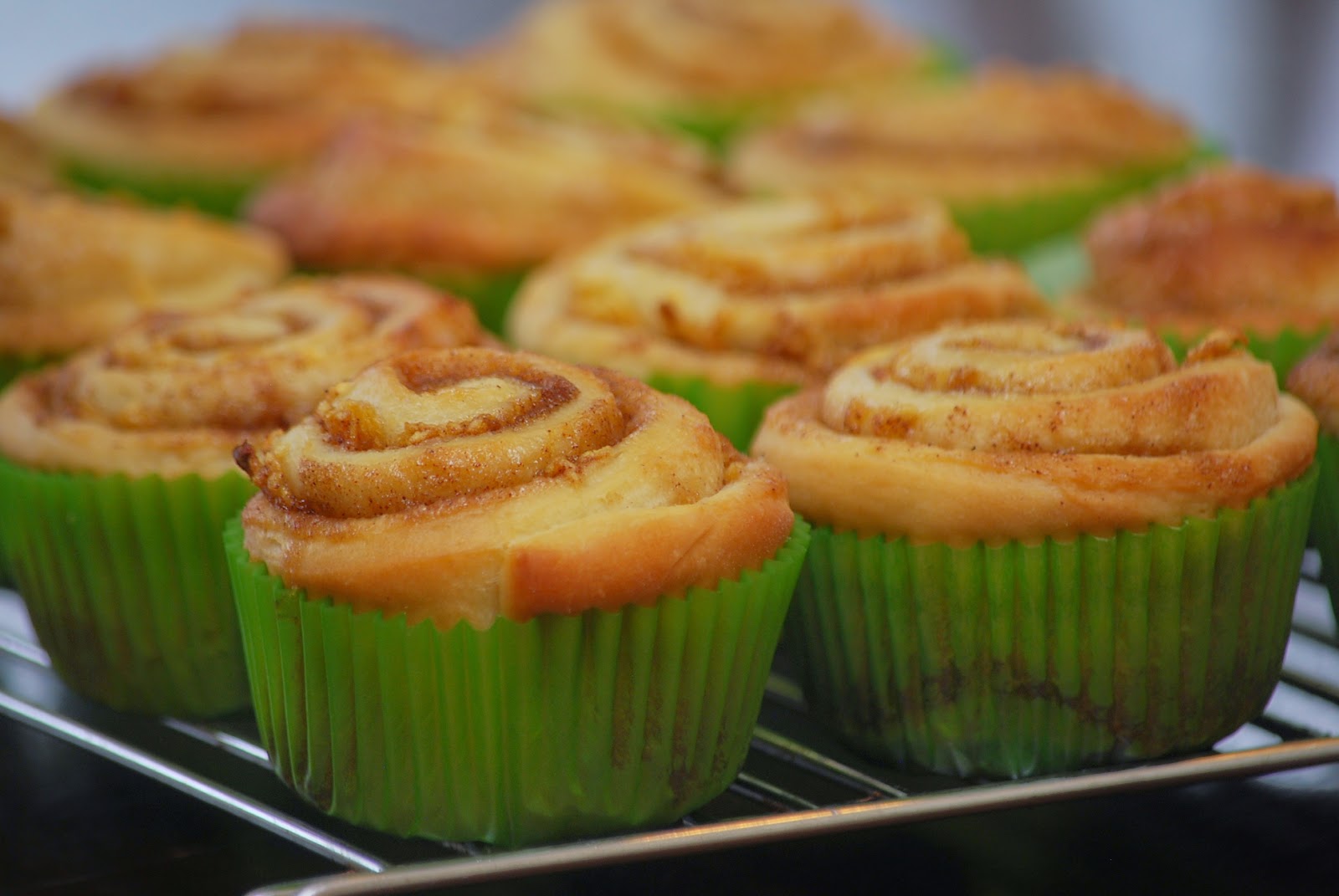 My story in recipes Apple Cinnamon Roll Muffins