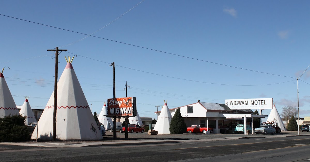 disPLAY.: The Wigwam Motel, Holbrook Arizona
