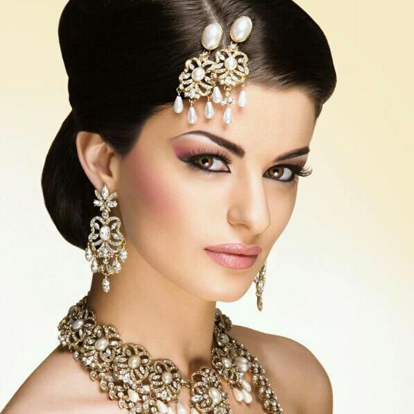 ASIAN DIVAS BRIDE FASHIONS