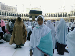 Didepan Multazam Ka'bah