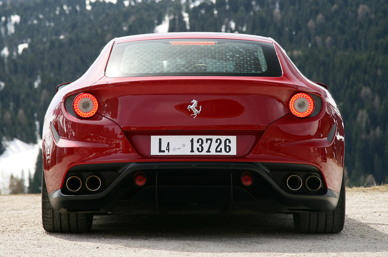 ferrari 2012 Ferrari+FF+09