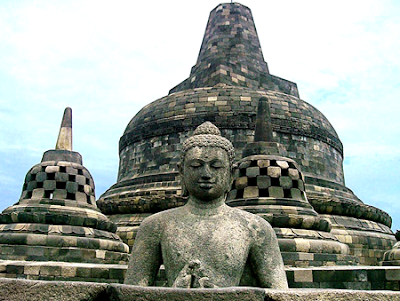 wisata candi Borobudur magelang jawa tengah