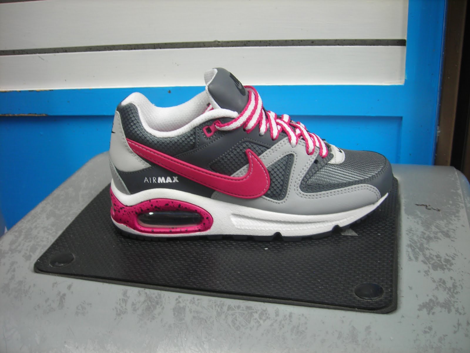 tenis nike con válvula