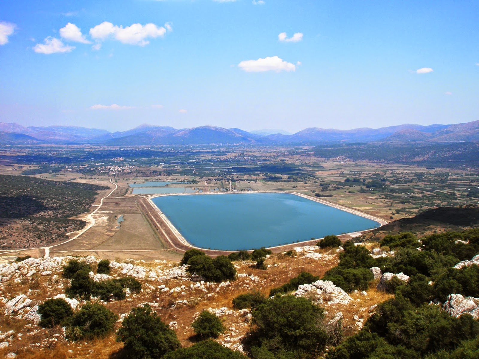 ΛΙΜΝΗ ΤΑΚΑ ΛΙΜΝΗ ΤΑΚΑ