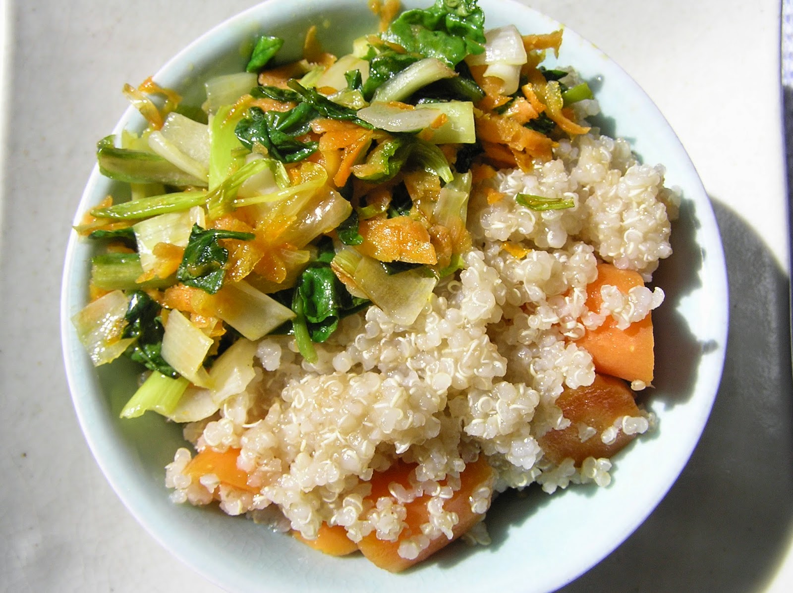 Macrobiótica Ángela recetas originales y otras: QUINOA CON VERDURAS