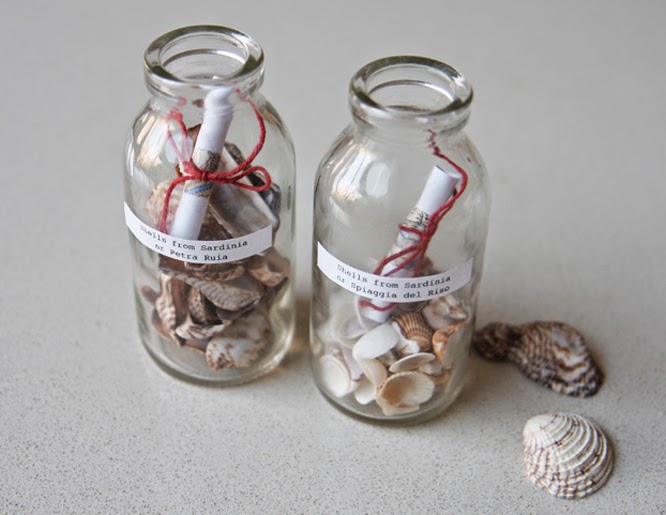 Bottling shells and holiday memories - by Alexis at www.somethingimade.co.uk