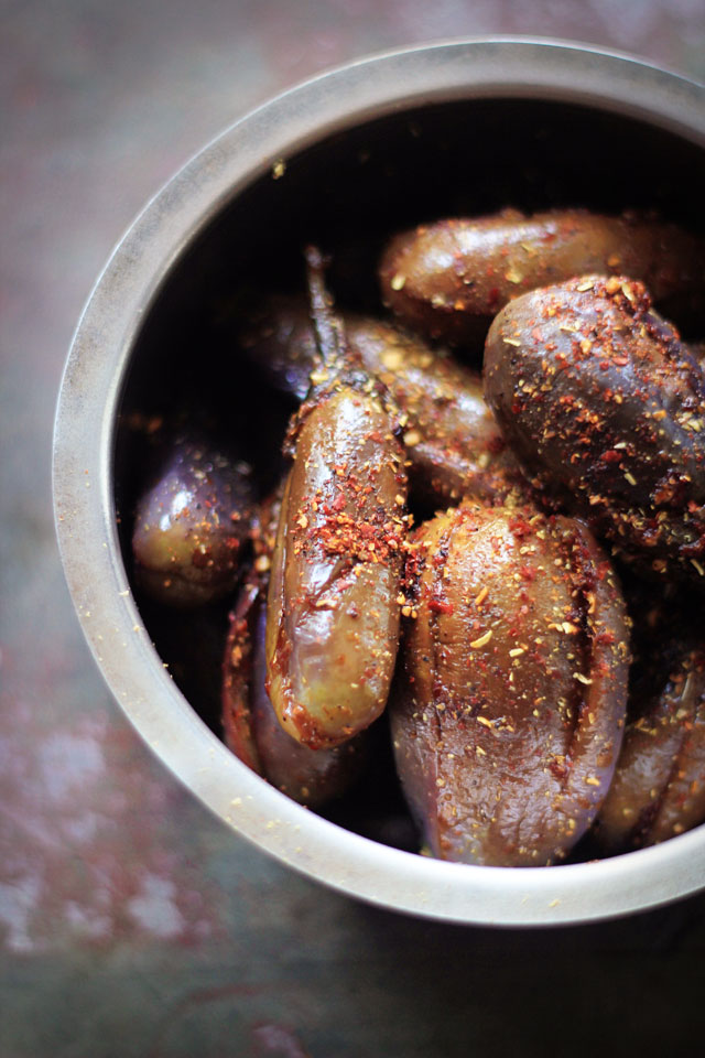 [Indian Recipes] Baby Eggplant with Tamarind & Black Pepper All Asian