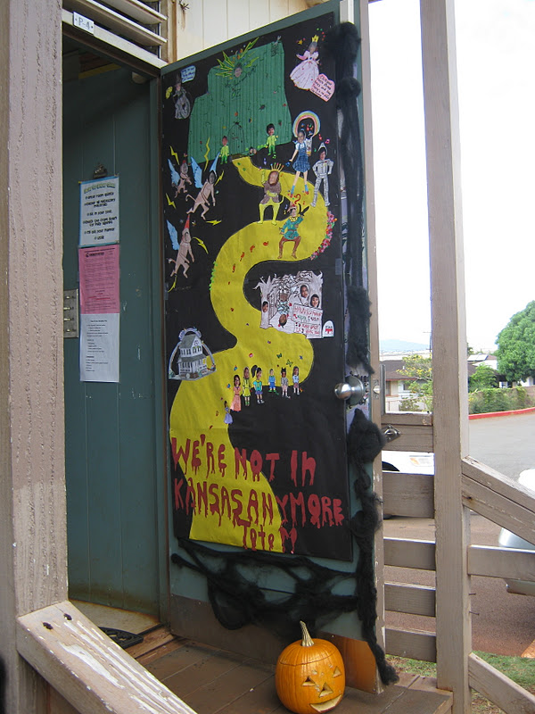 Highlands Intermediate Student Activities Halloween Door