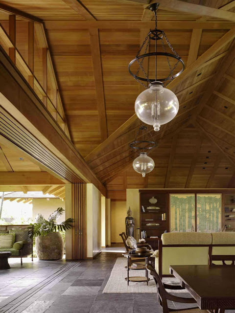 Tropical Classic Hwaiian House Interior